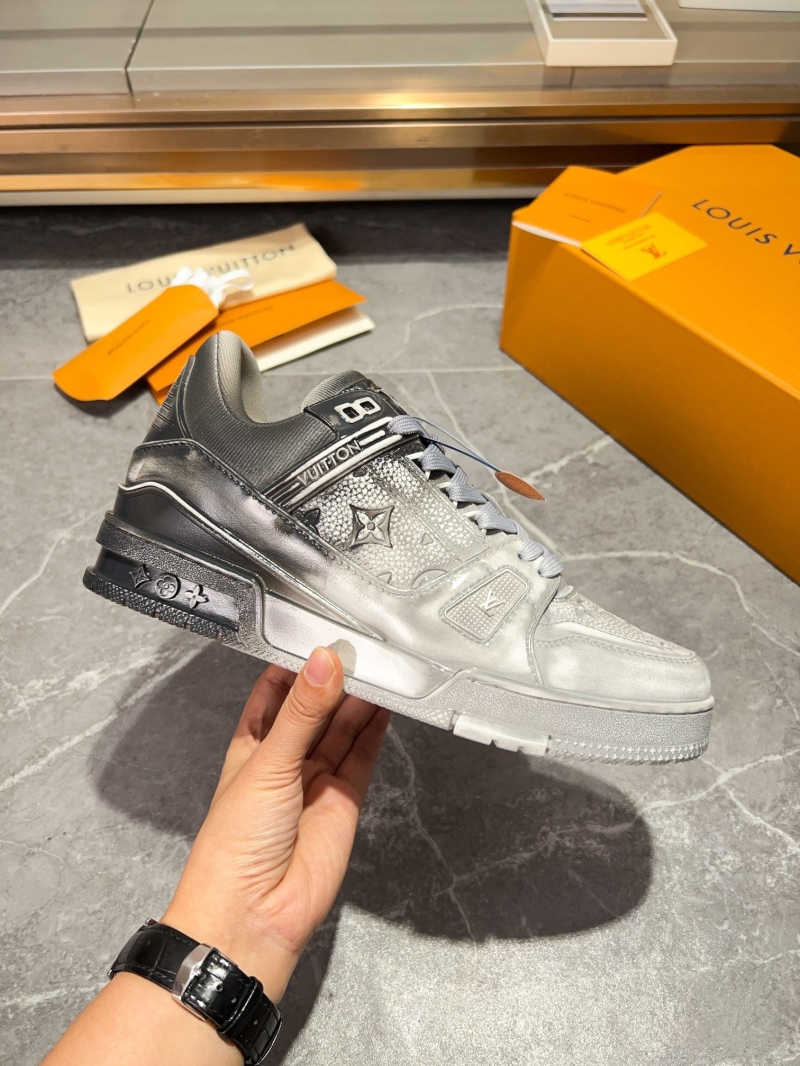 Louis Vuitton Sneakers